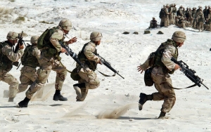 Bukan Kendaraan Tempur Lapis Baja, Tentara Australia Pakai Sepeda Listrik Jalankan Misi Siluman