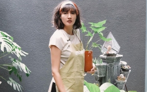 Nadine Chandrawinata Tampil Beda Pakai Kerudung, Disebut Pancarkan Aura Bumil Cantik