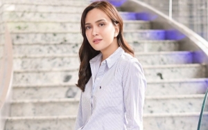 Shandy Aulia Cantik dengan Rambut Baru Berponi Usai Isu Cerai, Sikap Pada Pegawai Super Berkelas