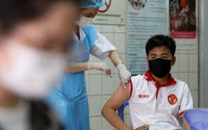 Pria Di Thailand Diduga Meninggal Akibat Vaksinasi COVID-19 Berbeda, Dinkes Lakukan Investigasi