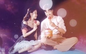 Dirilis Tengah Malam, Lagu Comeback IU 'Strawberry Moon' Tuai Pujian Selangit dari Netizen