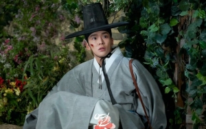 Tubuh Kekar Rowoon SF9 di 'The King's Affection' Gagal Bikin Park Eun Bin Terkesan