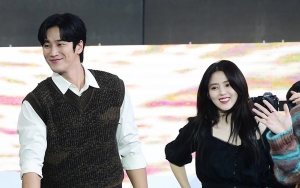 Han So Hee Akui Sempat Ragu Lakukan Adegan Ranjang Dengan Ahn Bo Hyun di 'My Name'