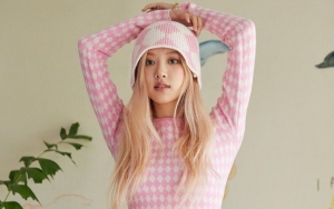 Selain Pinggang Semut, Bagian Tubuh Rose BLACKPINK Ini Dipuji Cantik Banget