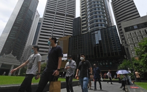 Pekerja Singapura yang Tak Divaksinasi COVID-19 Bisa Dipecat Mulai Tahun Depan