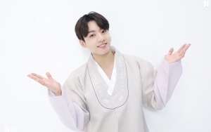 Dualitas Jungkook BTS, Seksi di Panggung Tapi Imut di Foto Baru Usai Konser