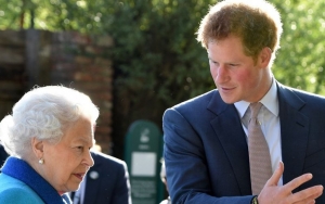 Harry Dilaporkan Sangat Panik Usai Dengar Kabar Ratu Elizabeth II Dilarikan Ke Rumah Sakit