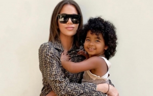 Khloe Kardashian Positif Virus Covid-19 Kedua Kalinya, Kali Ini Sang Putri Ikut Tertular