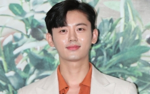 Lee Ji Hoon Kembali Tanggapi Kontroversi Pergantian Penulis 'Sponsor', Ngaku Telah Ditipu