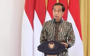 Jokowi Peringati Hari Pahlawan, Sebut Krisis dan Pandemi Akan Bisa Dilalui Berkat Para Pejuang