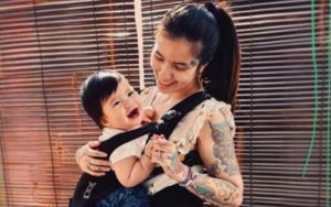 Sheila Marcia Banjir Pujian Usai Terciduk Susui Anak di Tempat Umum, Netter Salfok ke Ini