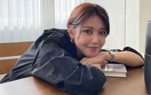 Sooyoung SNSD Berlinang Air Mata Dengarkan Permintaan Fans yang Kelewat Manis