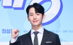 Alur Tuai Kontroversi, Jung Hae In Blak-Blakan Sebut Paling Susah Akting di 'Snowdrop'