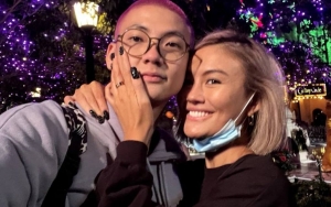 Dikhawatirkan Pindah Kristen, Pacar Agnes Monica Pamer Tato Wajah Seram di Leher?