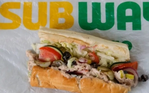 Subway Dituntut Imbas Dugaan Temuan DNA Babi dan Ayam di Produk Tuna