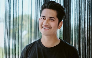 Terseret Kisruh Henny Rahman, Zikri Daulay Pamer Video Kondangan Bareng Cewek Cantik: Capek Halu