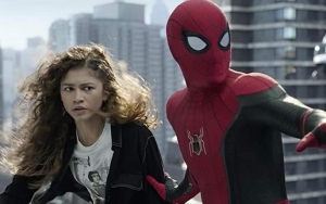 Tom Holland dan Zendaya Ikut Terperanjat Saat Nonton Trailer 'Spider-Man: No Way Home'