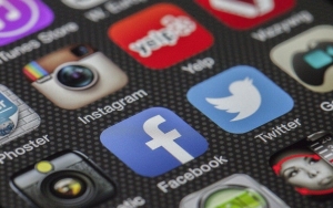 3 Akun Medsos Polisi 'Ketahuan' Menyukai Konten Porno, Begini Penjelasan Kompolnas