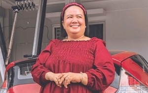 Biasa Santai, Aty Kodong Mendadak Cari Haters Malah Direspons Begini
