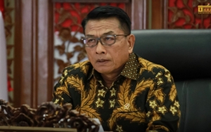 Saat Hendak Berbicara Kepada Peserta Aksi Kamisan Di Semarang, Moeldoko Justru 'Diusir'