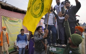'Tunduk' Pada Protes Petani, PM India Akhirnya Cabut UU Kontroversial