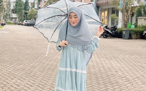 Diserang Fans Henny Rahman, Larissa Chou Tak Disangka Beri 'Reaksi' Menohok Ini