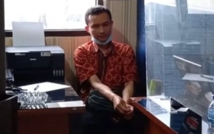 Yana Supriatna 'Prank' Hilang di Cadas Tertunduk Menangis Usai Jadi Tersangka: Saya Minta Maaf