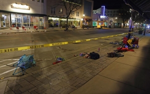 Korban Tewas Tragedi Parade Natal Waukesha AS Bertambah, Tersangka Menangis Dituntut 5 Pembunuhan