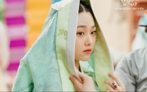 Kang Mina Bak Bunga Mekar, Tim Produksi 'When Flowers Bloom, I Think of the Moon' Bocorkan Hal Ini