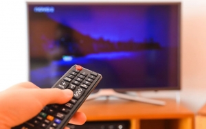 Kominfo 'Suntik Mati' TV Analog Mulai 30 April 2022, Begini Cara Ubah ke TV Digital