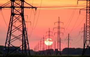 Cuaca Ekstrem Sebabkan Gangguan Pasokan Listrik, Puluhan Ribu Pelanggan PLN Tahuna Terdampak