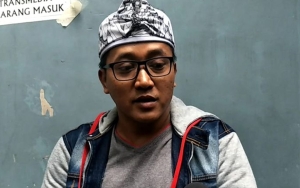 Teddy Paradiyana Curhat Belajar Urus Anak Bermodalkan Google, Reaksi Netter Mengejutkan