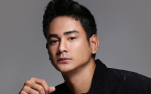 Ingin Beri Penghormatan Terakhir, Dwi Andhika Tolak Bahas Vanessa Angel
