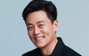 Netizen Korea Tiba-Tiba Janjian Nonton Drama Baru Lee Seo Jin, Alasannya Kocak Banget!