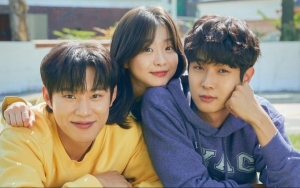 Sosok Ini Bujuk Kim Da Mi dan Choi Woo Shik Syuting Lagi di 'Our Beloved Summer', Punya Cara Jitu?