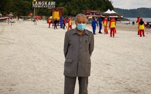Berusia 96 Tahun, Eks PM Malaysia Mahathir Mohamad Dirawat di Rumah Sakit Jantung