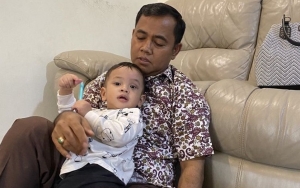Deretan Momen Manis H. Faisal Bareng Gala Sky, Like Grandpa Like Grandson