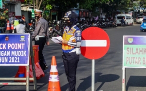 Pemerintah Gelar Rapat Koordinasi Hari Ini, PPKM Nataru Bakal Diperketat Imbas Omicron?