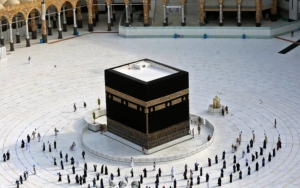 Keberangkatan Umrah RI Ditunda Imbas Omicron, Hampir 75 Persen Agen Penyelenggara Perjalanan Kolaps