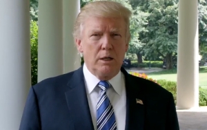 Donald Trump Diejek Pendukungnya Usai Ungkap Dirinya Sudah Terima Booster Vaksin COVID-19