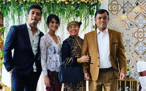 Terungkap Alasan Ibu Mertua Vanessa Angel Selalu Cium Foto Anak dan Menantunya Tiap Ziarah Ke Makam