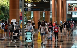 Malaysia-Singapura Setop Sementara Perjalanan Bebas Karantina VTL Imbas COVID-19 Omicron