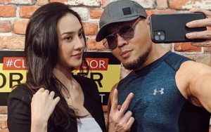 Anya Geraldine Menolak Ditantang Adegan Ciuman dengan Deddy Corbuzier, Alasannya Tak Profesional