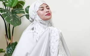 Akta Lahir Vanessa Angel Disebar, Orang Tua Kandung Sempat Nikah Siri?