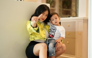 Fuji Ipar Vanessa Angel Pamit Bawa Gala ke Bali, Netter: Mayang Gak Diajak?