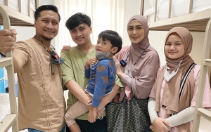 Alami Infeksi Bakteri, Putra Bungsu Arie Untung dan Fenita Arie Muntah-Muntah Sepanjang Malam