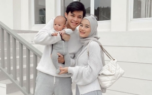 Dinda Hauw Kesal Sang Putra Lebih Dulu Bisa Panggil Ayah, Rey Mbayang Ungkap Penyebabnya