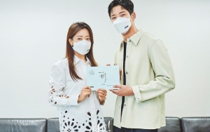 Kim Hee Sun hingga Rowoon SF9 Hadiri Pembacaan Naskah 'Tomorrow', Begini Komentar Tim Produksi