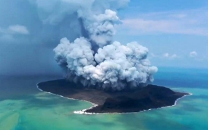 Tsunami Pascaletusan Gunung Berapi Bawah Laut di Tonga Disebut Belum Pernah Terjadi Sebelumnya