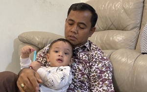 Usai Fuji, Video Gala Nyaman di Pelukan H. Faisal Bikin Mewek